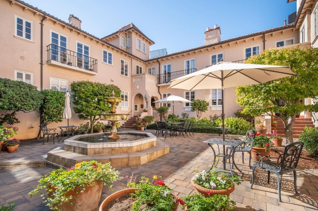 Photo of 28 W 4th Avenue #11, San Mateo, CA 94402 (MLS # ML82047368)