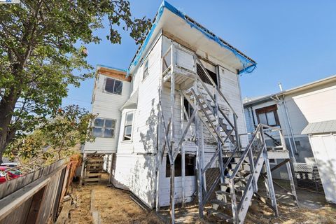 A home in Emeryville