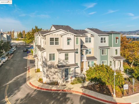 Photo of 3401 Jetty Dr, Richmond, CA 94804 (MLS # 41118803)