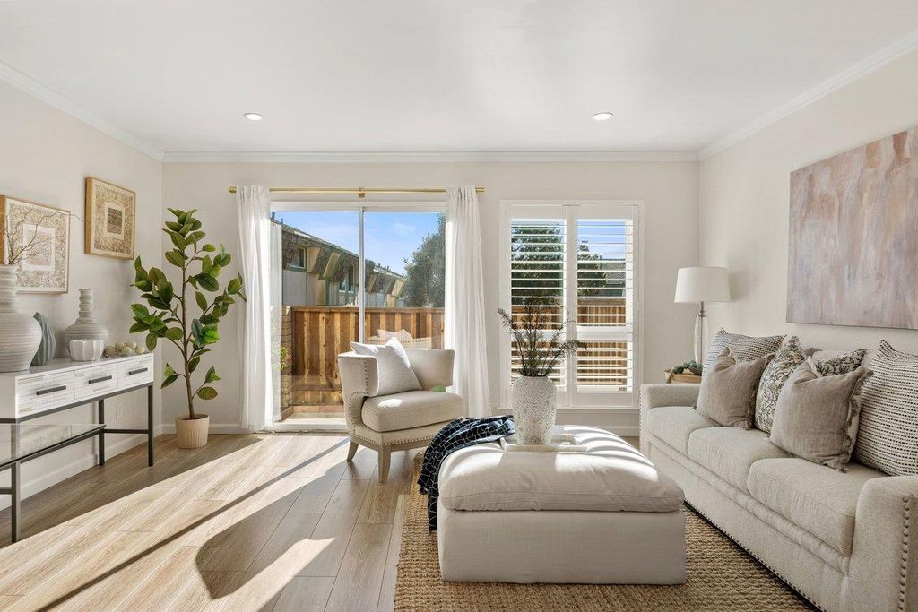 Photo of 2625 Duhallow Way, South San Francisco, CA 94080 (MLS # ML82037723)