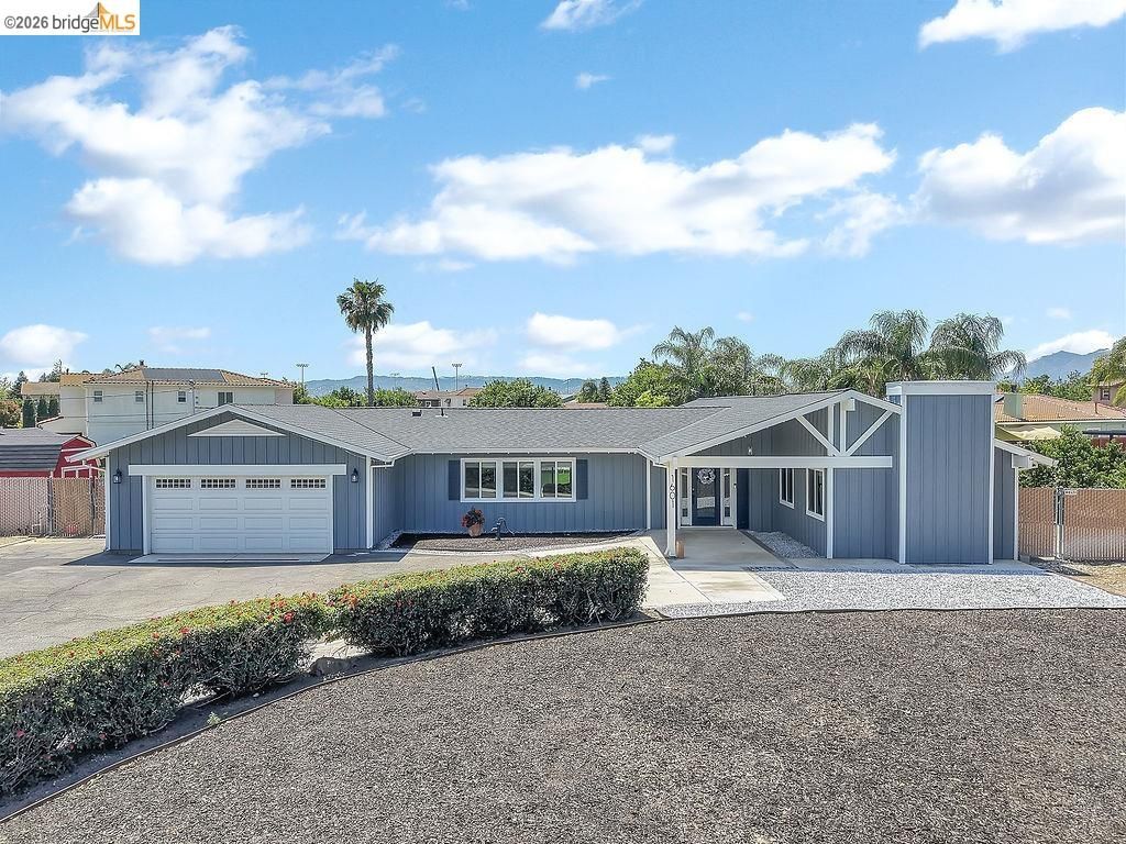 Photo of 1601 Apricot Way, Brentwood, CA 94513 (MLS # 41135615)