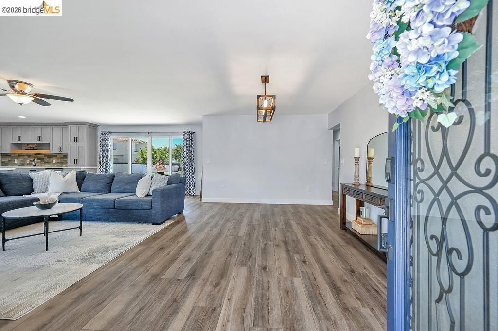 Photo of 1601 Apricot Way, Brentwood, CA 94513 (MLS # 41135615)