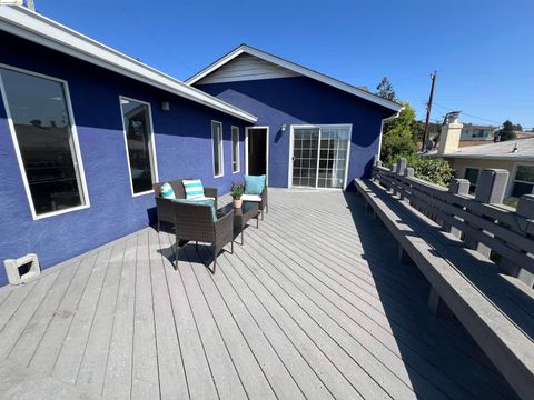 A home in San Leandro