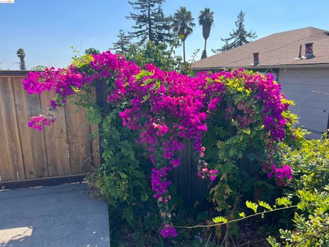 A home in San Leandro