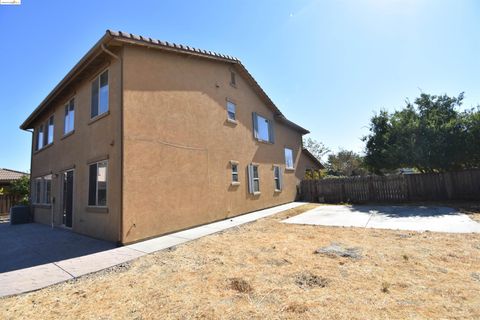 A home in Lathrop