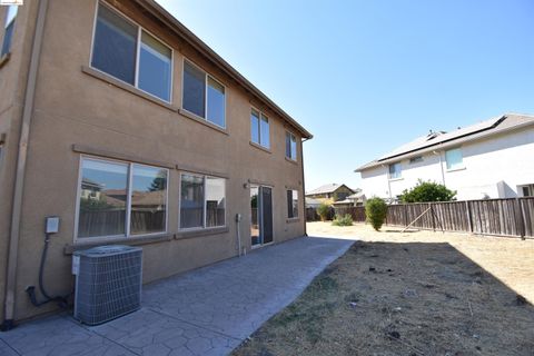 A home in Lathrop