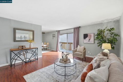 Photo of 2890 Treat Blvd #5, Concord, CA 94518 (MLS # 41119249)