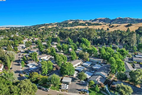 A home in San Ramon