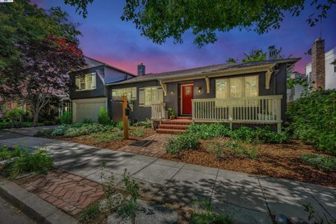 A home in San Leandro