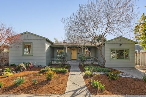 Photo of 998 Virginia St, Berkeley, CA 94710 (MLS # 41122954)