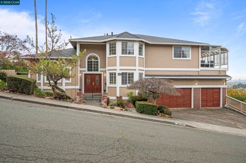 Photo of 419 Clark Drive, Vallejo, CA 94534 (MLS # 41119525)
