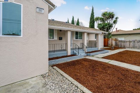 A home in San Leandro