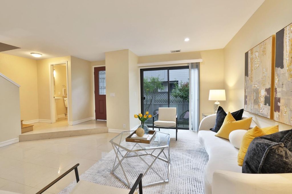 Photo of 116 Monte Villa Court, Campbell, CA 95008 (MLS # ML82041003)