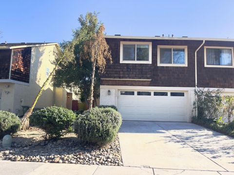 Photo of 1712 Heavenly Bamboo Court, San Jose, CA 95131 (MLS # ML82034115)