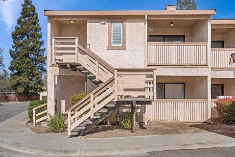 129 Ray St Pleasanton CA 94566