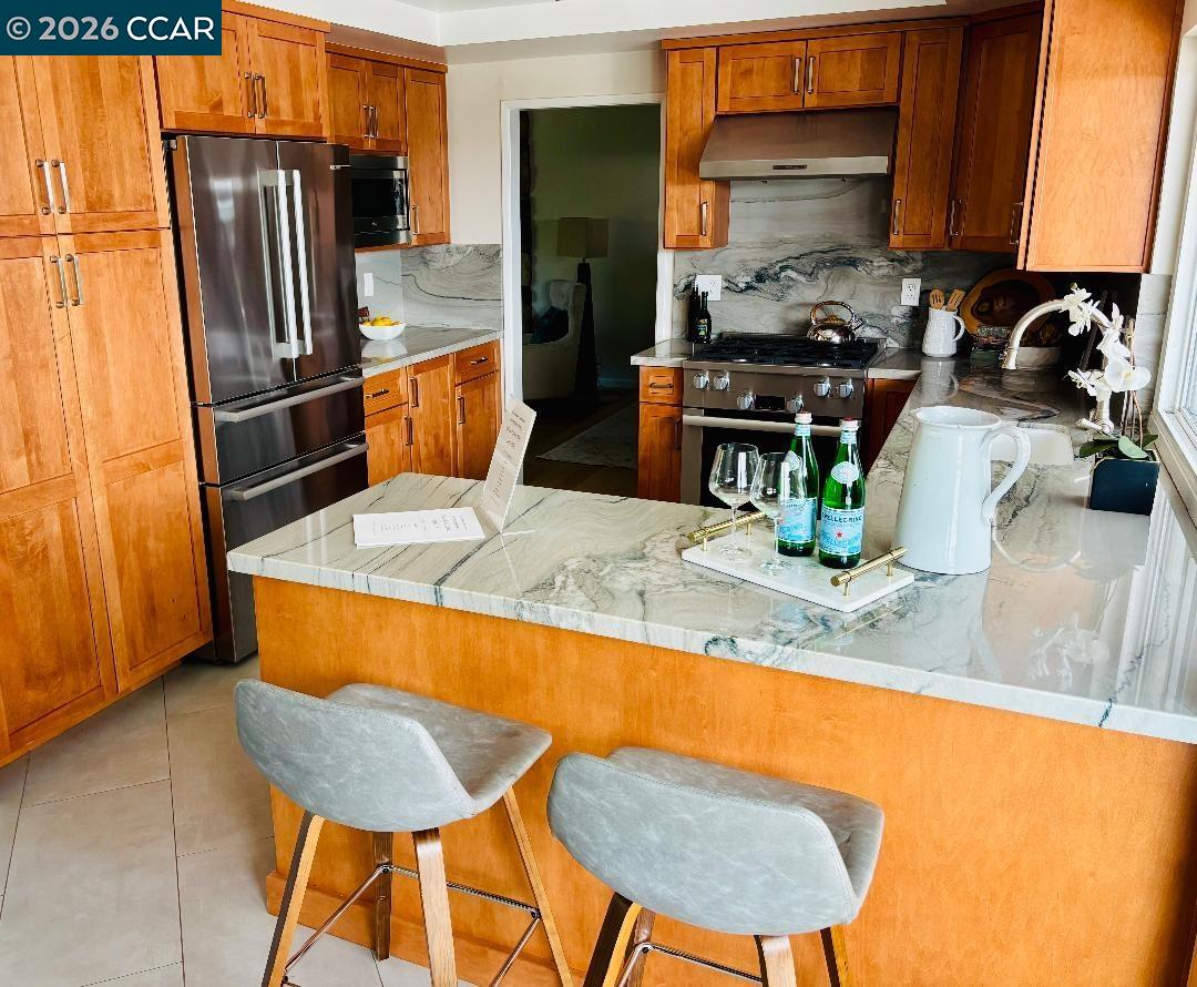 3151 La Playa Ct