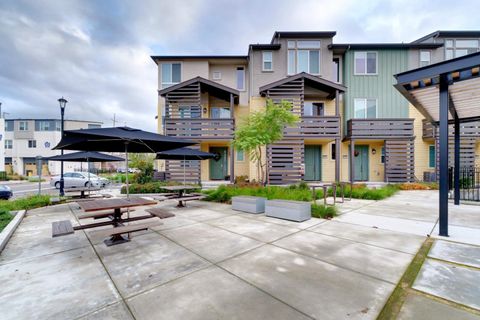 A home in Milpitas