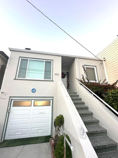 Photo of 858 Brunswick Street, Daly City, CA 94014 (MLS # ML82029434)