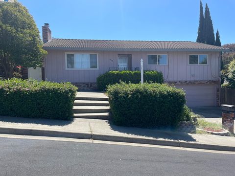 A home in El Sobrante