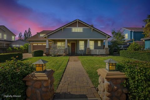 Photo of 3075 Olivoro Ct, Livermore, CA 94550 (MLS # 41122878)