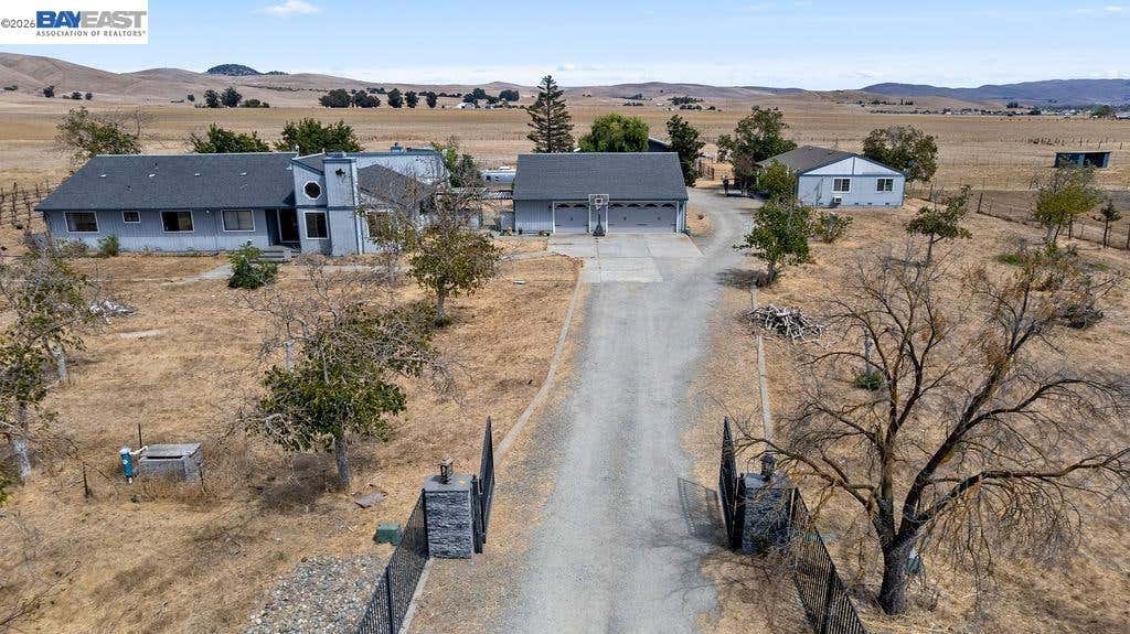 Photo of 4767 Bel Roma Rd, Livermore, CA 94551 (MLS # 41143452)