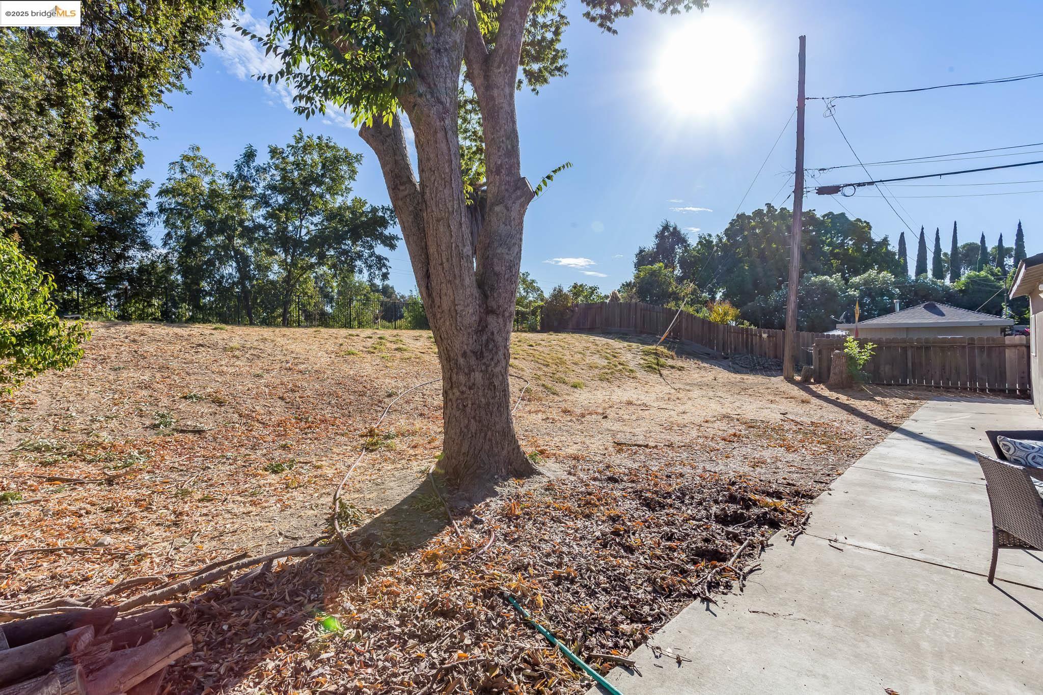 Stockton, California 95204, United States, 4 Bedrooms Bedrooms, ,3 BathroomsBathrooms,Residential,Active,22444