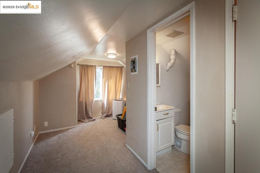 Stockton, California 95204, United States, 4 Bedrooms Bedrooms, ,3 BathroomsBathrooms,Residential,Active,22444