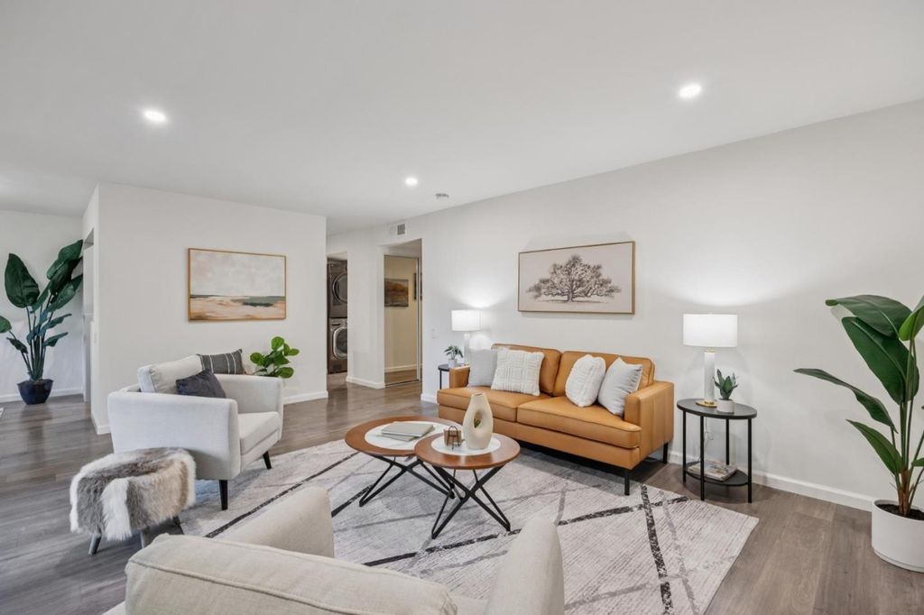 Photo of 3350 La Mesa Drive #4, San Carlos, CA 94070 (MLS # ML82016931)