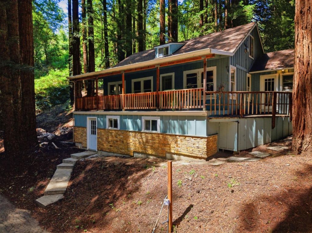 Photo of 16730 Laurel Road, Los Gatos, CA 95033 (MLS # ML82048081)