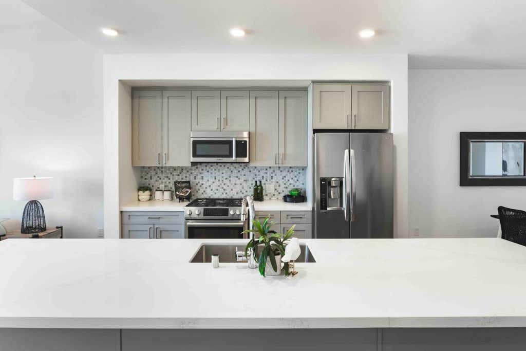 Photo of 400 El Camino Real #409, Belmont, CA 94002 (MLS # ML82054626)