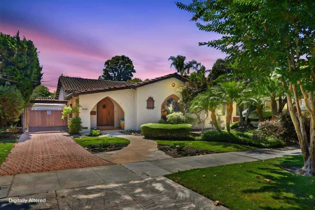 Photo of 1442 Shasta Avenue, San Jose, CA 95126 (MLS # ML82058391)