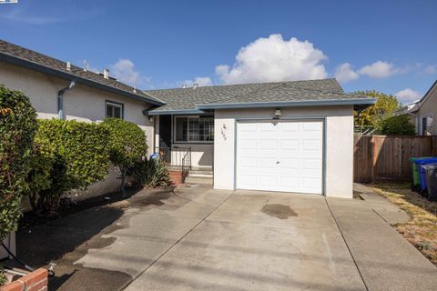 A home in San Leandro