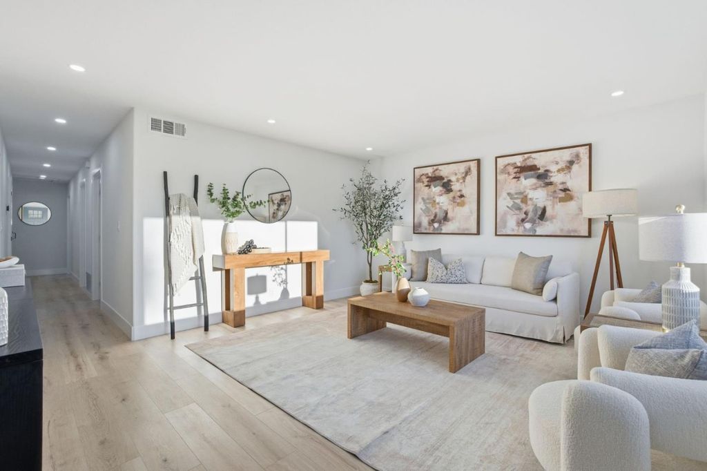 Photo of 1666 Center Ridge Drive, San Jose, CA 95121 (MLS # ML82028365)