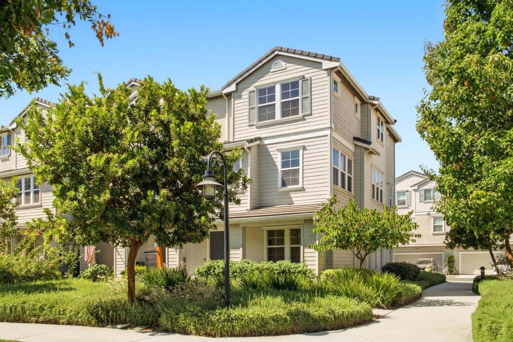 Photo of 1218 Mesquite Lane, Morgan Hill, CA 95037 (MLS # ML82053265)