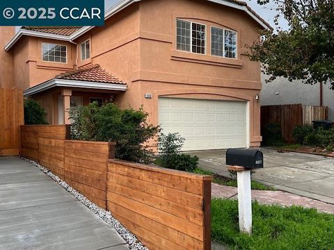 Photo of 1936 Garden Ct, Antioch, CA 94509 (MLS # 41118452)