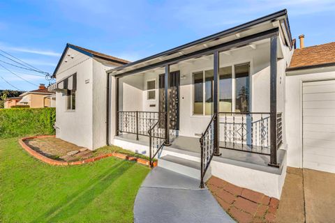 Photo of 15040 Fleming St, San Leandro, CA 94579 (MLS # 41123175)