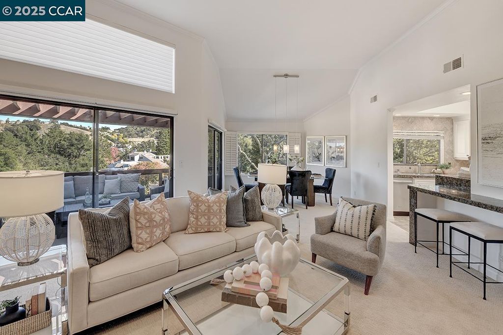 Photo of 3874 Terra Granada Dr #4C, Walnut Creek, CA 94595 (MLS # 41116069)