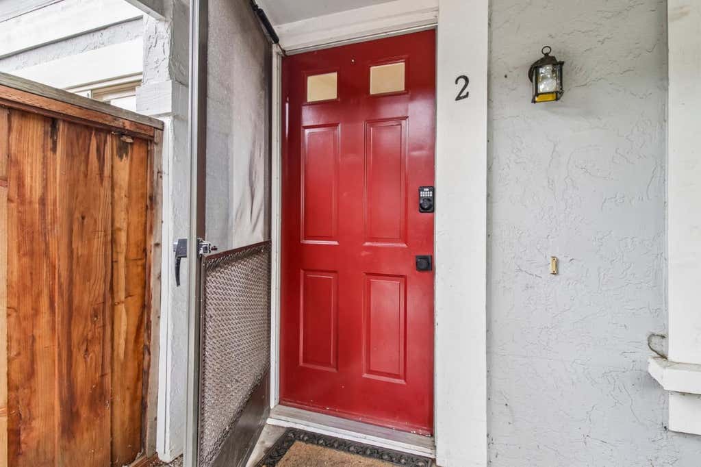 Photo of 1117 Sutherland Lane #2, Capitola, CA 95010 (MLS # ML82055528)