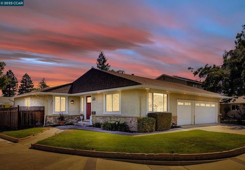 Photo of 3958 W Las Positas Blvd, Pleasanton, CA 94588 (MLS # 41109374)