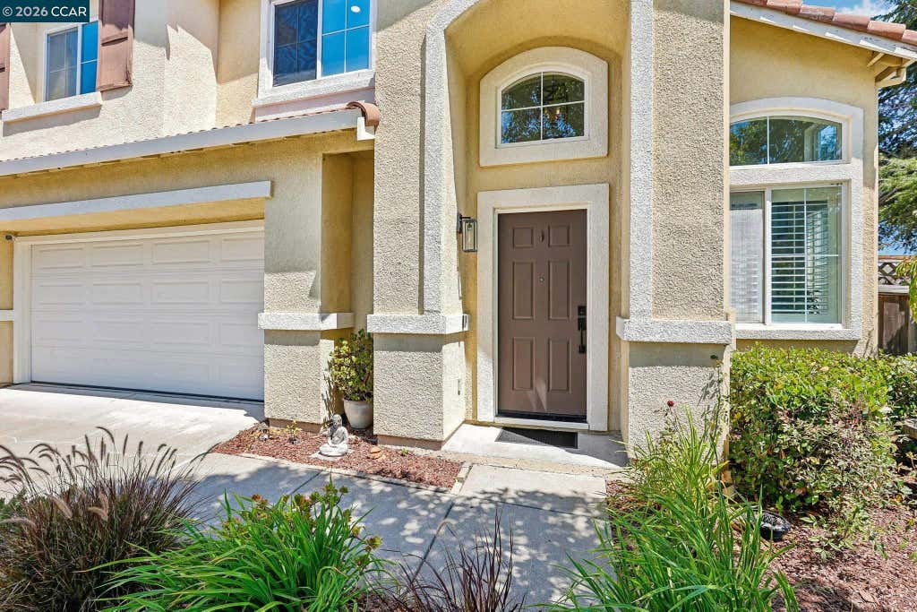 Photo of 614 Rock Rose Way, Richmond, CA 94806 (MLS # 41145219)