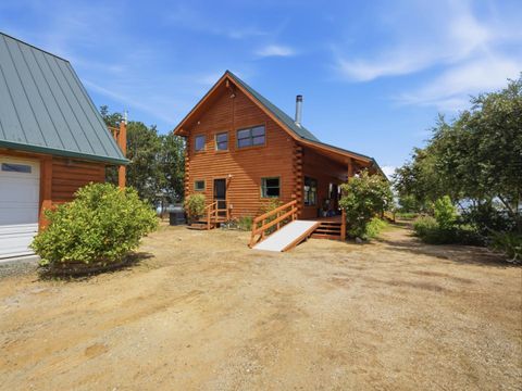 Photo of 6425 San Juan Canyon Road, San Juan Bautista, CA 95045 (MLS # ML82044612)