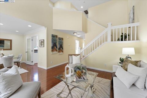 Photo of 313 Camino Arroyo E, Danville, CA 94506 (MLS # 41119107)