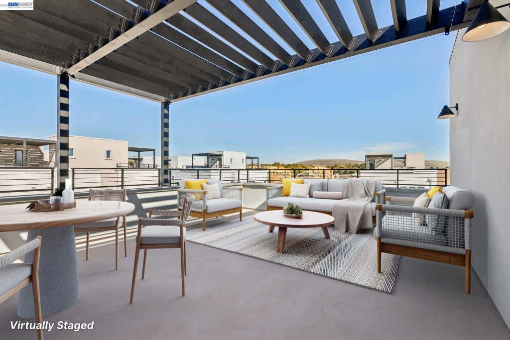 Photo of 109 Sedona Common #2, Livermore, CA 94551 (MLS # 41145798)