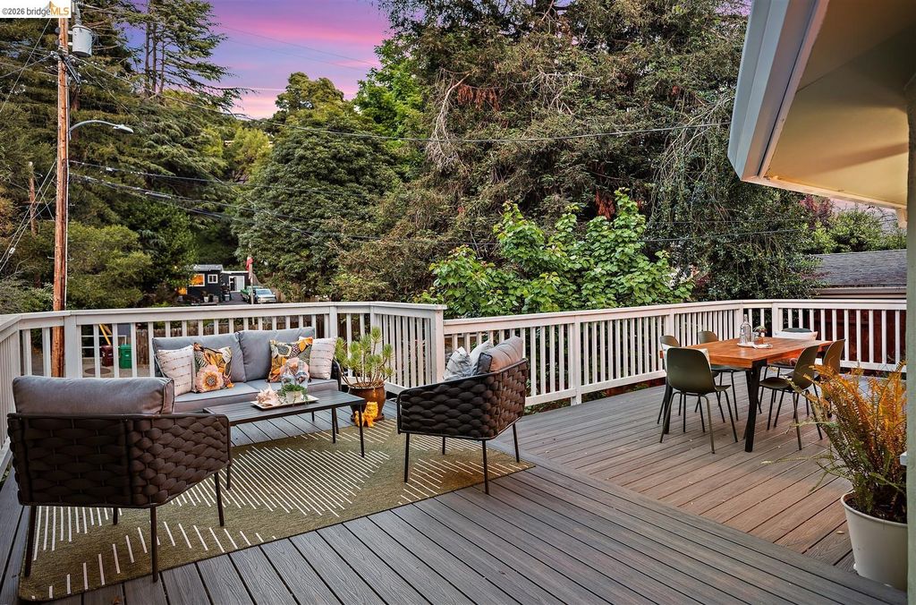 Photo of 3001 Jordan Rd, Oakland, CA 94602 (MLS # 41135629)