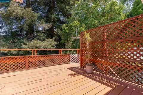 A home in El Sobrante