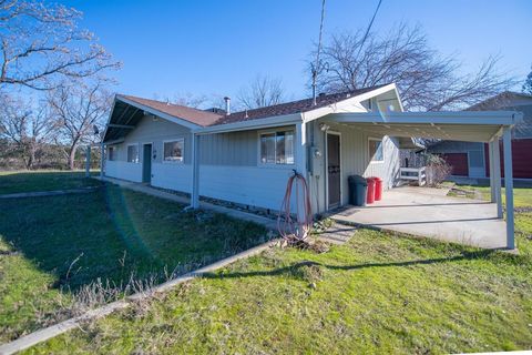 A home in Cottonwood