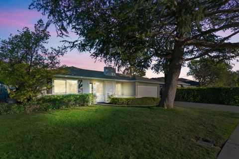 A home in Campbell