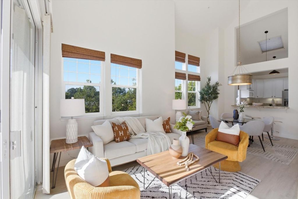 Photo of 903 Sunrose Terrace #301, Sunnyvale, CA 94086 (MLS # ML82044985)