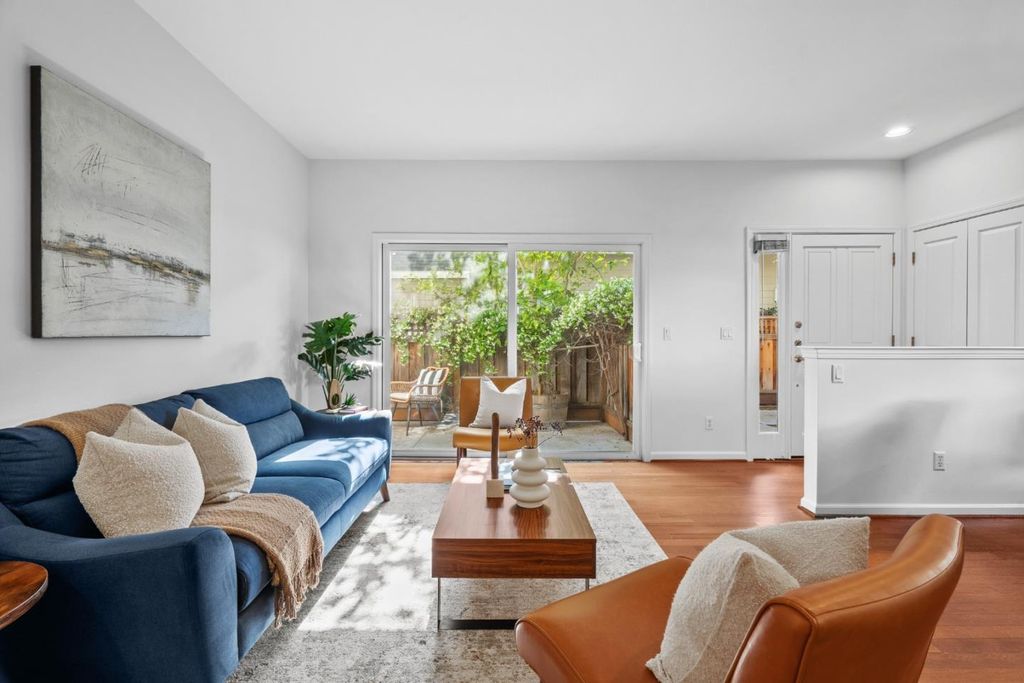 Photo of 748 Cottage Court, Mountain View, CA 94043 (MLS # ML82026446)