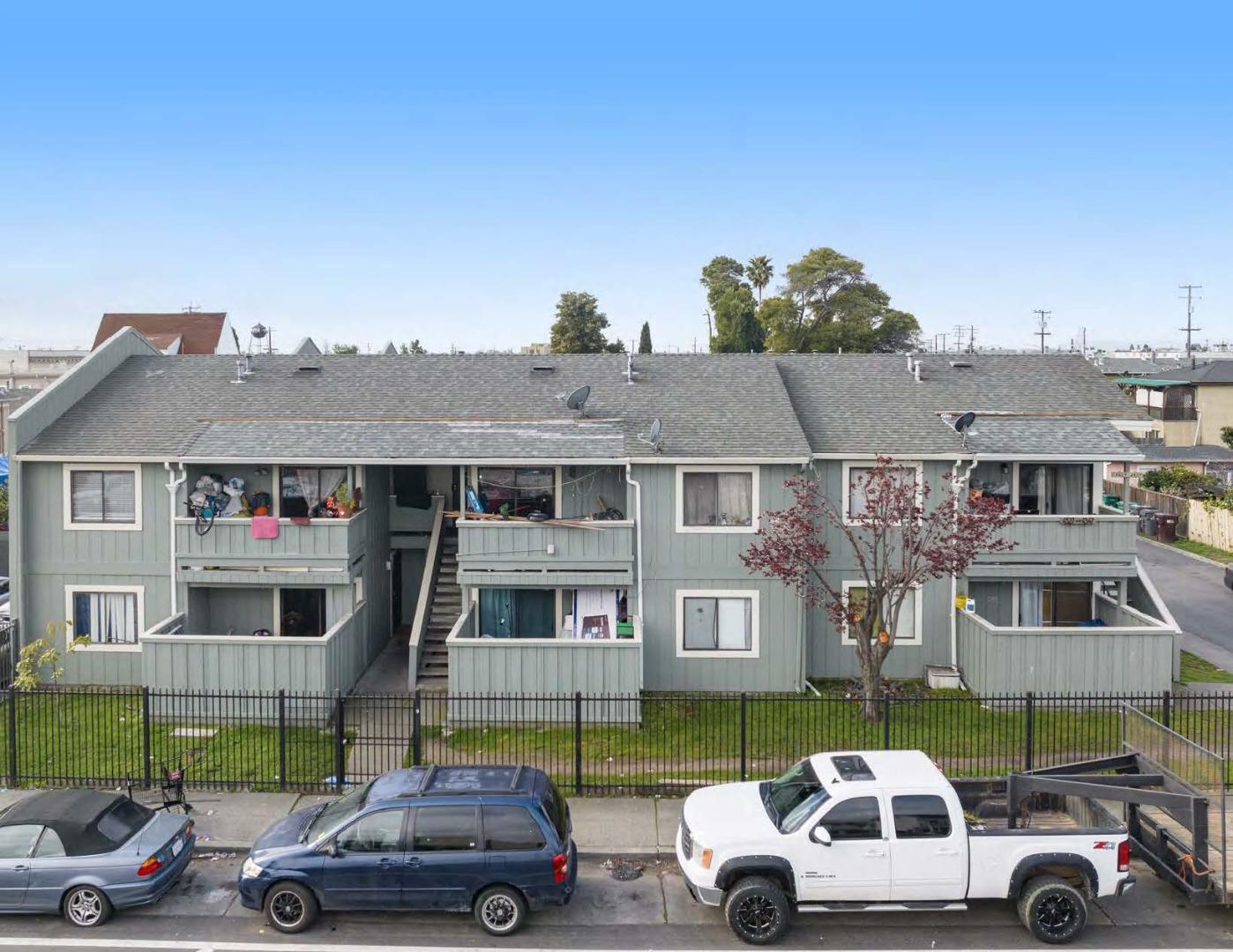 4527 Bancroft Avenue